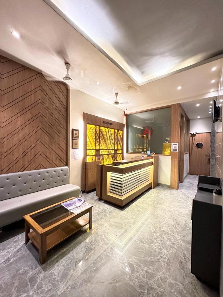 Hotel Hill View NalaSopāra 外观 照片