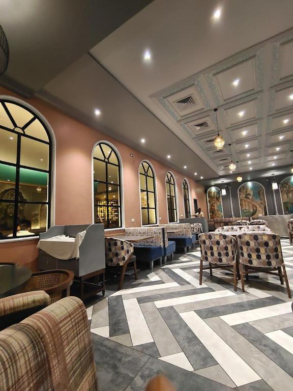 Hotel Hill View NalaSopāra 外观 照片
